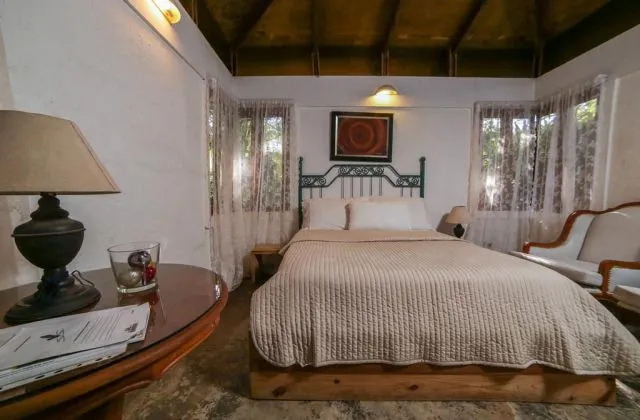 Rancho Olivier Jarabacoa habitacion cama king size